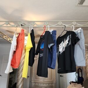 Boys Graphic T-Shirt And Short Sets